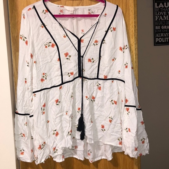 Lauren Conrad Floral Blouse - Picture 2 of 5